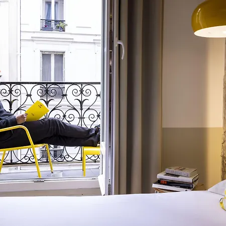 Хостел Le Regent Montmartre By Hiphophostels Париж