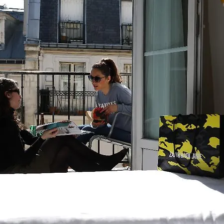 Le Regent Montmartre By Hiphophostels *