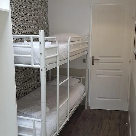Hostel Le Regent Montmartre By Hiphophostels