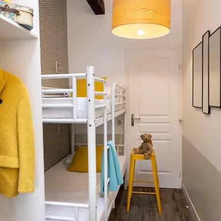 蒙马特丽晶嘻哈旅舍 巴黎