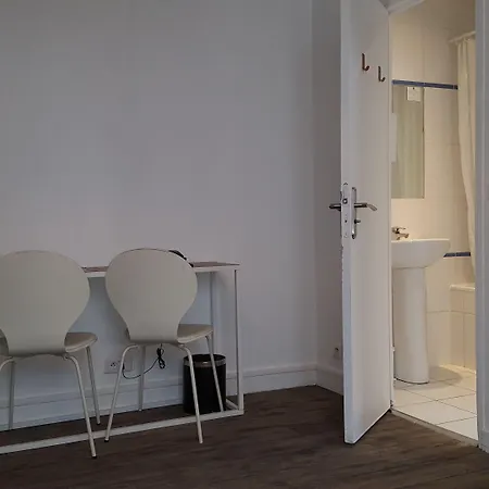 Le Regent Montmartre By Hiphophostels Paris