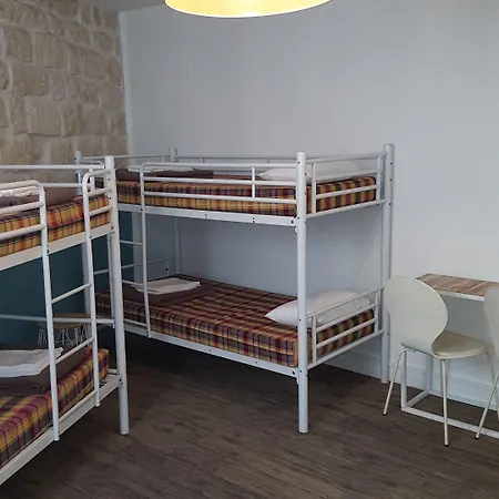 Vandrarhem Le Regent Montmartre By Hiphophostels Paris