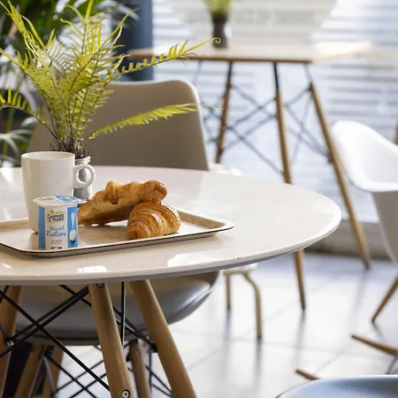 Le Regent Montmartre By Hiphophostels Paříž