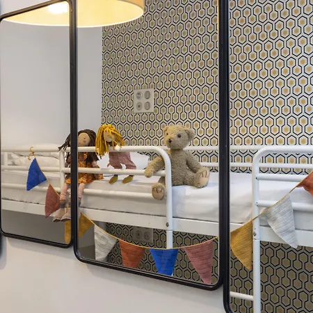 Le Regent Montmartre By Hiphophostels Vandrarhem