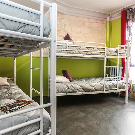 Albergue Le Regent Montmartre By Hiphophostels Paris