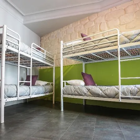 Hostel Le Regent Montmartre By Hiphophostels