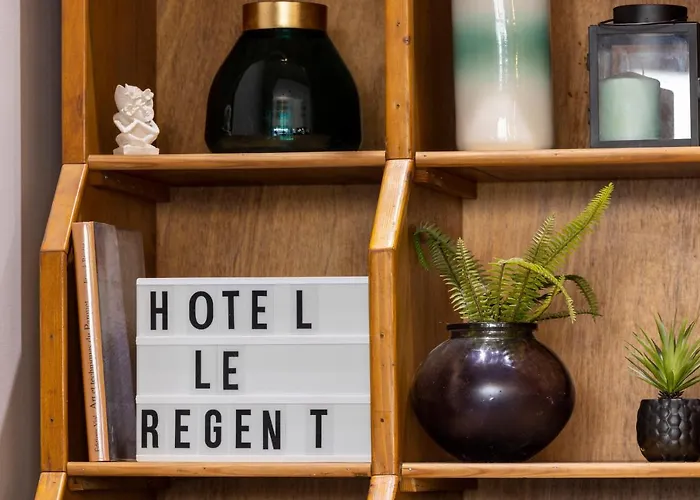 Le Regent Montmartre By Hiphophostels Hostel *