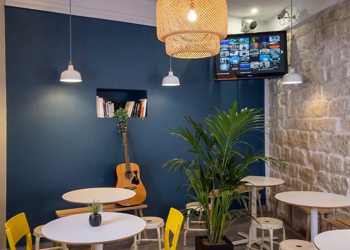 Le Regent Montmartre By Hiphophostels Hostel *