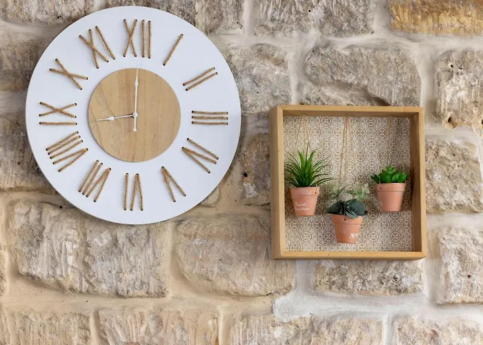 Le Regent Montmartre By Hiphophostels *