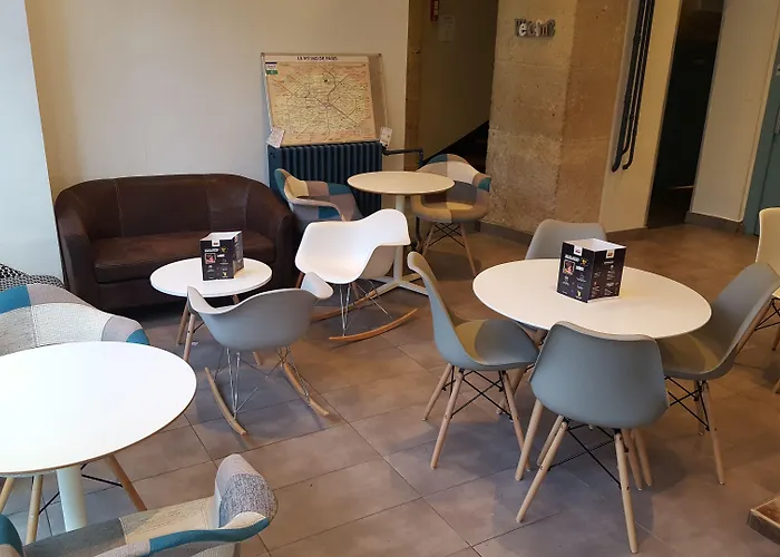 Le Regent Montmartre By Hiphophostels Hostel *