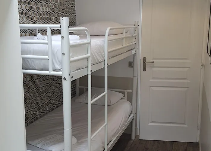 Le Regent Montmartre By Hiphophostels *