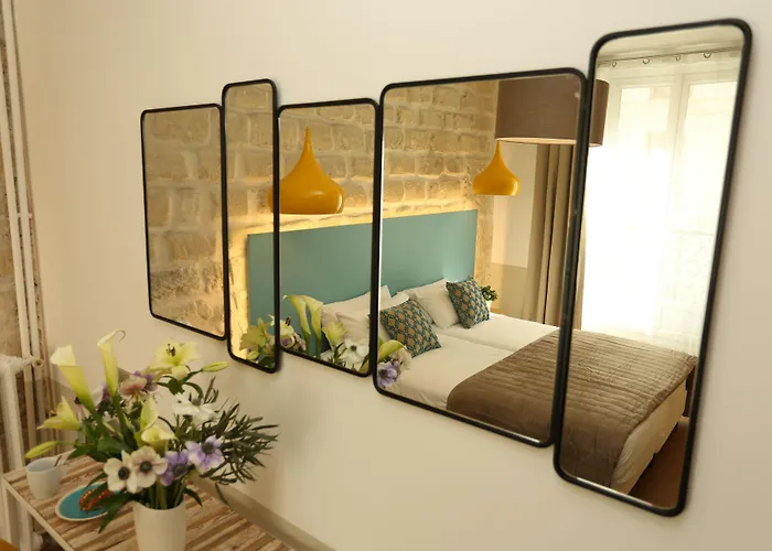 Le Regent Montmartre By Hiphophostels *