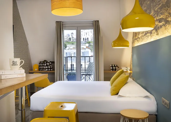 Le Regent Montmartre By Hiphophostels