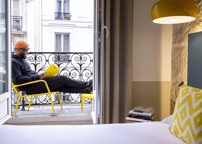 Hostel Le Regent Montmartre By Hiphophostels Paryż