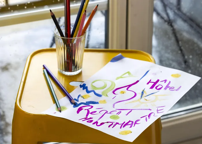 Hostel Le Regent Montmartre By Hiphophostels *