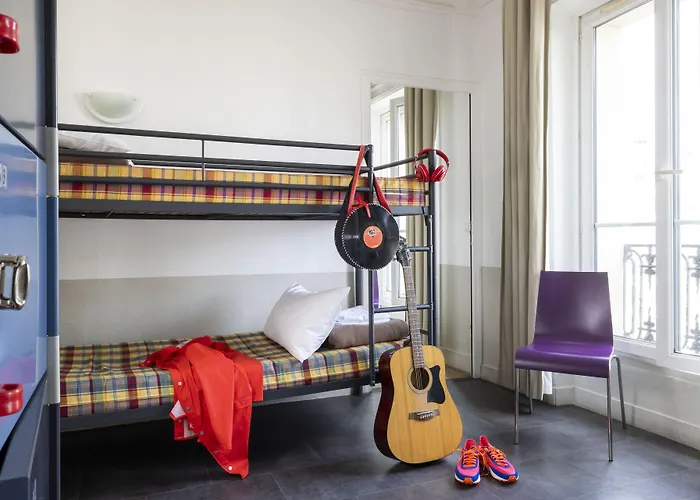 Le Regent Montmartre By Hiphophostels Hostel