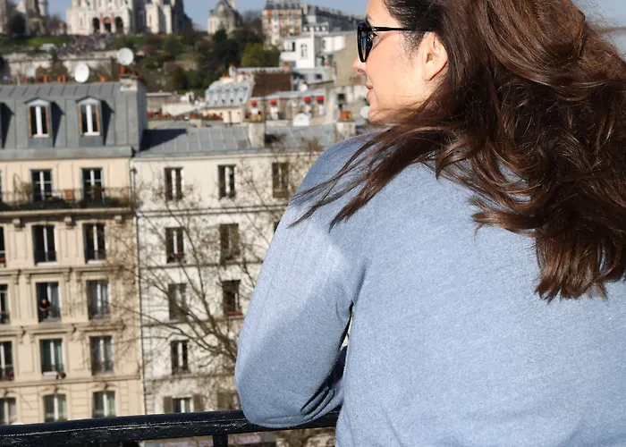 Le Regent Montmartre By Hiphophostels *